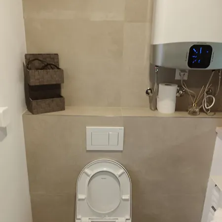 Shalamene Apartment *